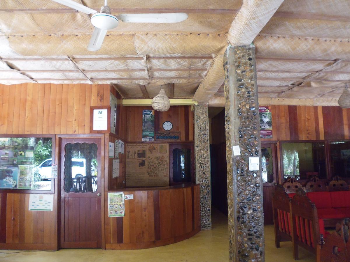 Hotel Nueva Alianza Frontera Corozal Екстериор снимка