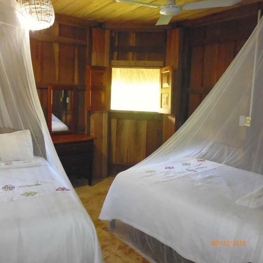 Hotel Nueva Alianza Frontera Corozal Екстериор снимка